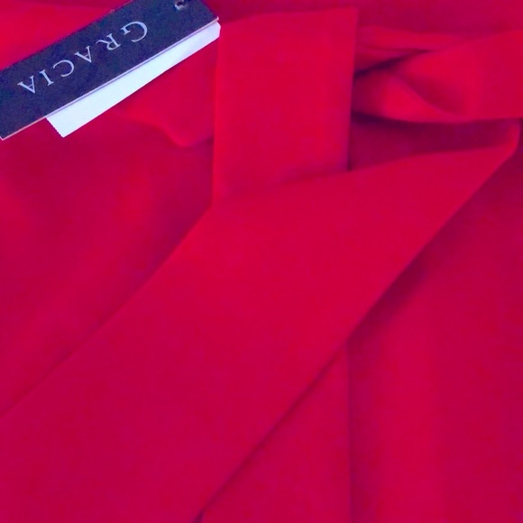 Gracia Pencil Skirt - Picture 7 of 10